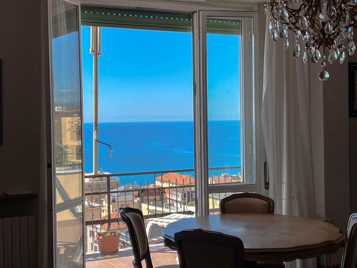 Grande Appartamento Vista Mare Varazze Zewnętrze zdjęcie
